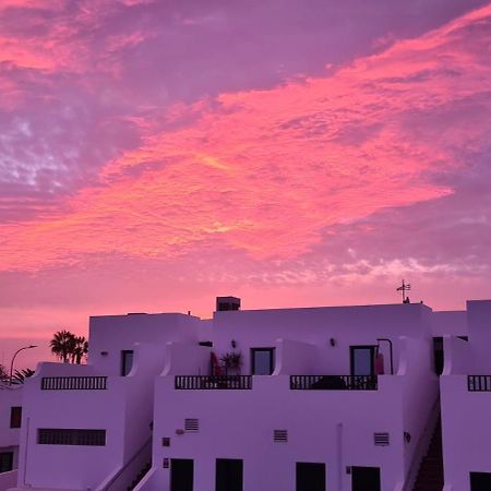 פוארטו דל כרמן Villa Siroi, Puerto Del Carmen, Heated Pool, 10Mn From The Sea מראה חיצוני תמונה