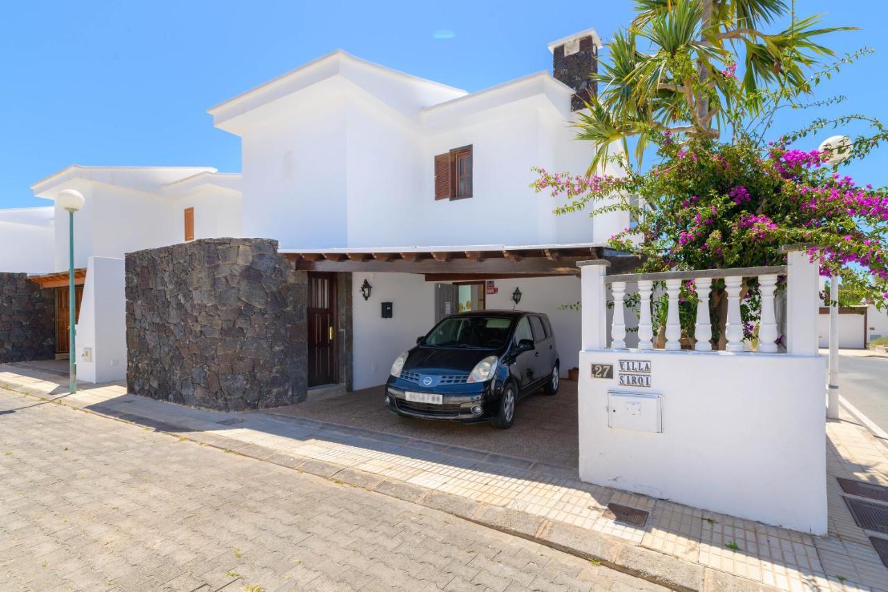 פוארטו דל כרמן Villa Siroi, Puerto Del Carmen, Heated Pool, 10Mn From The Sea מראה חיצוני תמונה